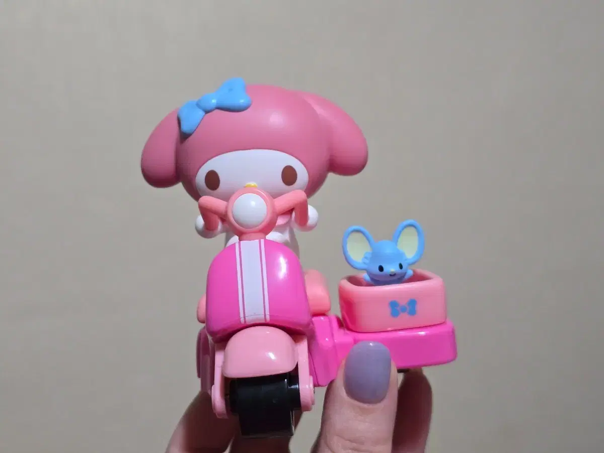 thumbnail-0